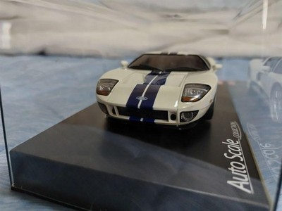 KYOSHO Mini-Z Ford GT40 White Blue Stripe 1/32 Scale Model