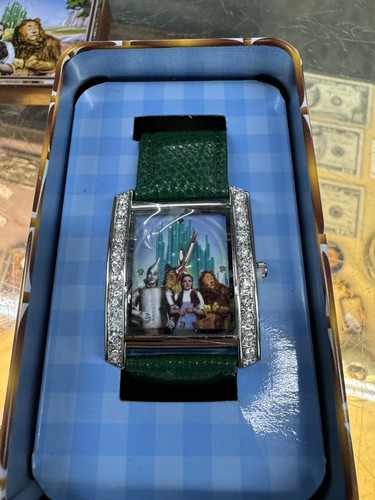 Avon Wizard Of Oz Watch Brand New - Picture 6 of 11