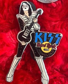 Hard Rock Cafe Pin ACE FREHLEY KISS Vintage For Costume Hat Shirt Lapel Honolulu