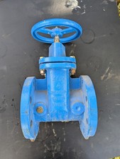 NEW WATTS 0700105 4" VALVE 2000WP 111802S NRS-RW 405-NRS-RW