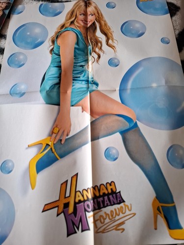 Twilight,Lady Gaga,Avril Lavigne,Taylor Momsen,The Wanted,Hungarian magazine - Picture 19 of 24