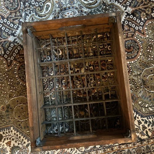 Meadowmoor Al Capone 1940s Wooden Milk Crate With Metal Wood Chicago Dairy Rare - Picture 10 of 24