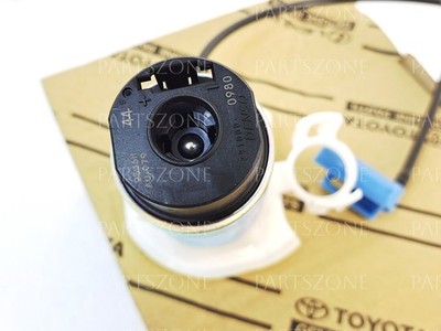 23220-28090 Genuine Toyota RAV4 2006-2008 2.4L OEM Fuel Pump | eBay