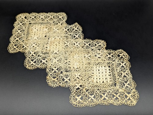 Antique Handmade Square Scalloped Edge Maltese Bobbin Lace Doily Set Of 4 - Picture 2 of 16
