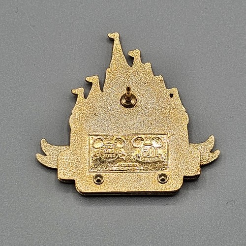 Castillo Disneyland 50 Aniversario Est. Pin 1955 - nuevo raro - Imagen 4 de 5