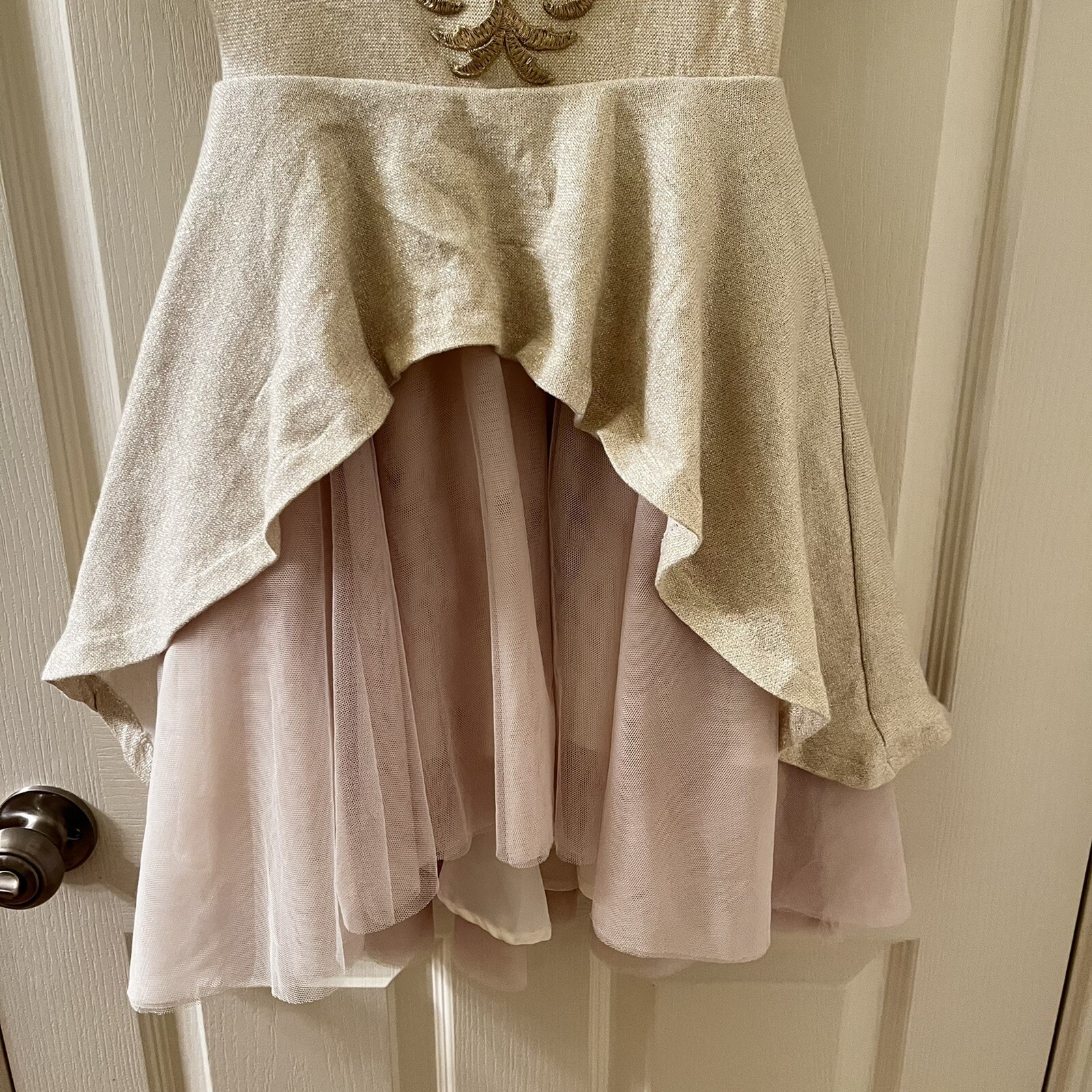 Picture 4 of 15