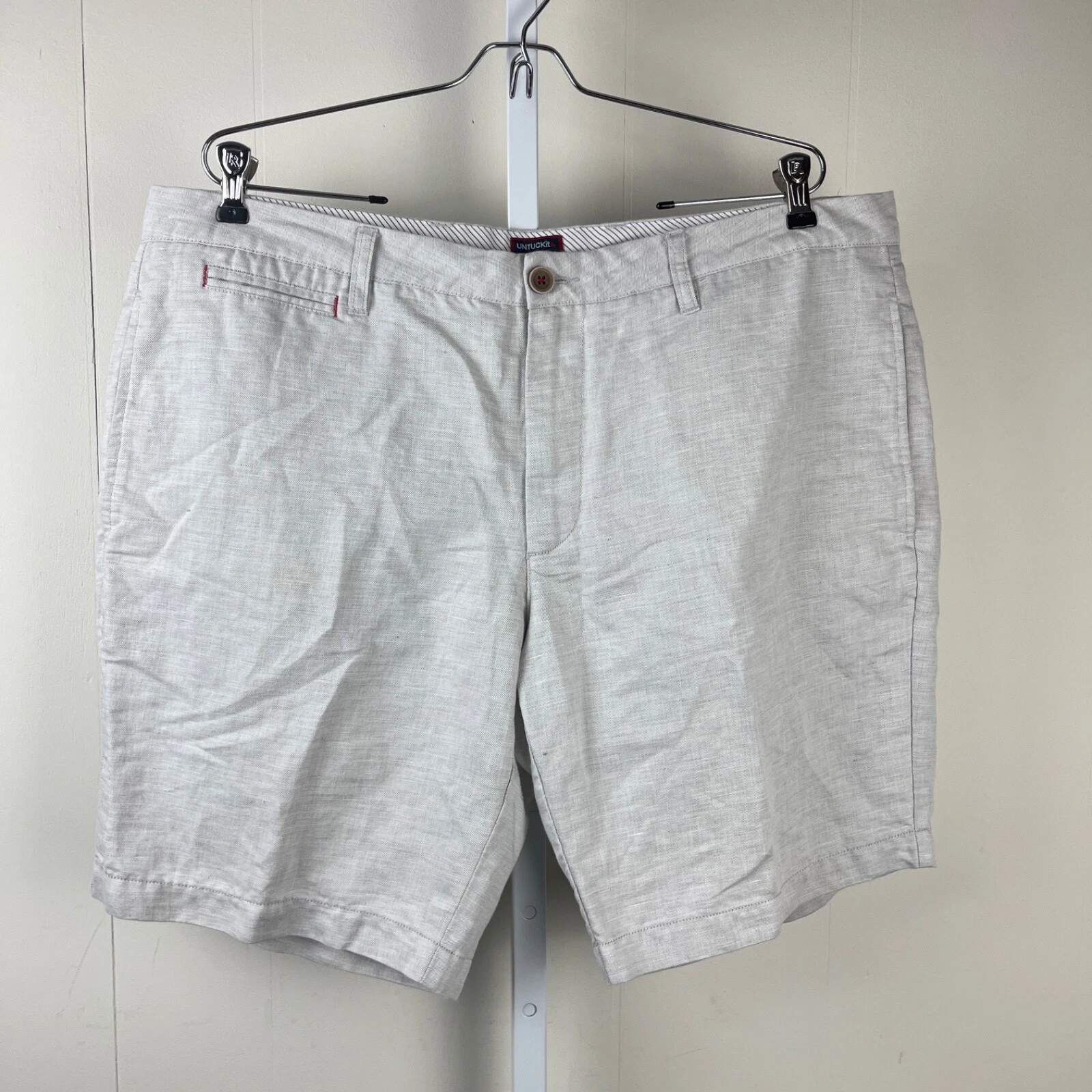 UNTUCKit Chino Shorts Mens Size 40 Light Gray Linen Cotton Blend 10"