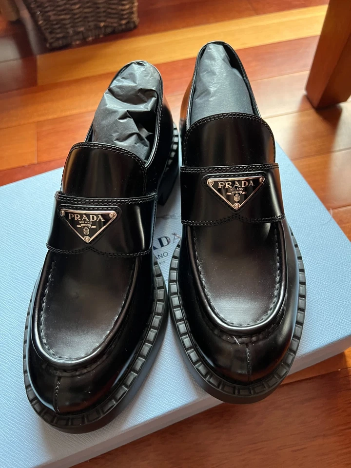 Prada Women's Women's Logo Platform Leather Loafer Mule Size 38 Worn Once