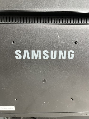 Samsung SyncMaster 2253BW 22” LCD Monitor 2ms 8000:1 contrast - Picture 9 of 16