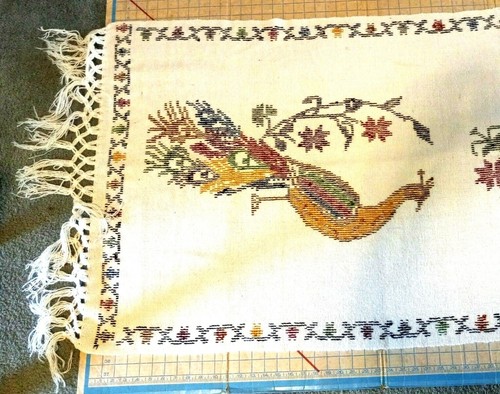 Table Runner with Hand-done Colorful Peacock Design with Tassels Decor - Picture 6 of 8