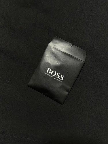 Men's Hugo Boss Wool/Cashmere Overcoat with Zip-Up Knit Collar. Size 52 - Picture 14 of 14