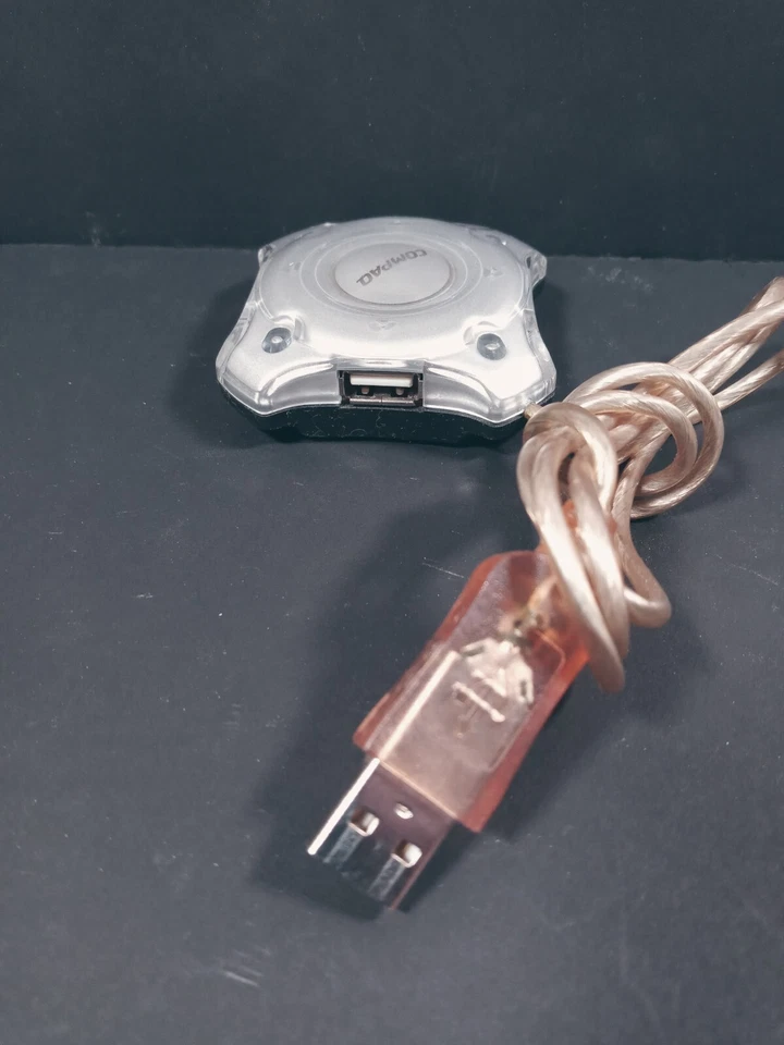 Concentrador de extensión Compaq USB 4 PUERTOS modelo CPQ14USB Foto 4 de 4