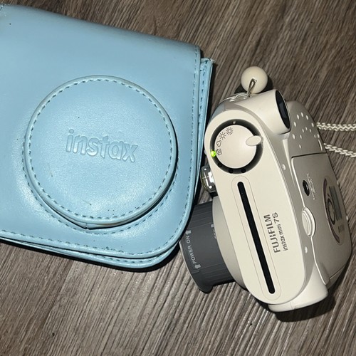 Fujifilm Instax Mini 7S Instant Camera - White - Picture 5 of 6