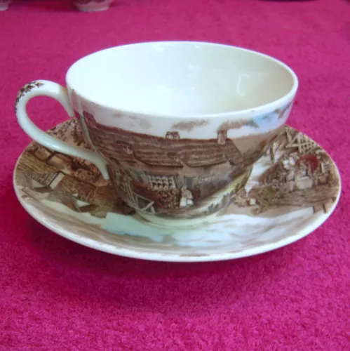 Johnson Bros (Olde English Countryside Brown Multi) JOKE CUP & SAUCER SET Exc