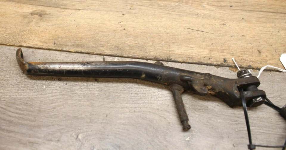 04 05 2004 Suzuki GSXR600 OEM SOPORTE SOPORTE Foto 2 de 4