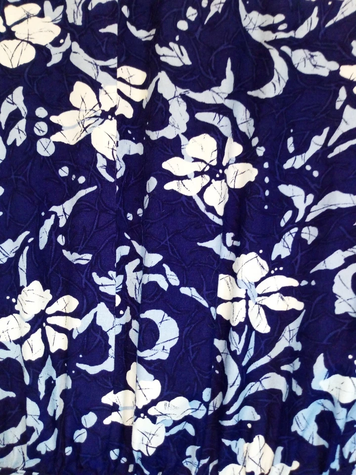 MS. CHAUS VINTAGE size XS Summer Dress Blue Hibiscus Hawaiian Print Tea Length - Image 3 of 4