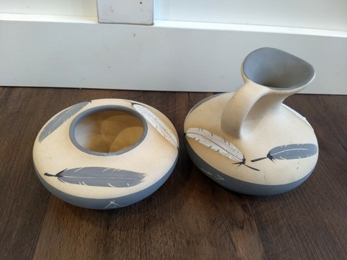 Vintage Grey Feather Bowl and Pitcher by Desert Pueblo Pottery  - Picture 9 of 12