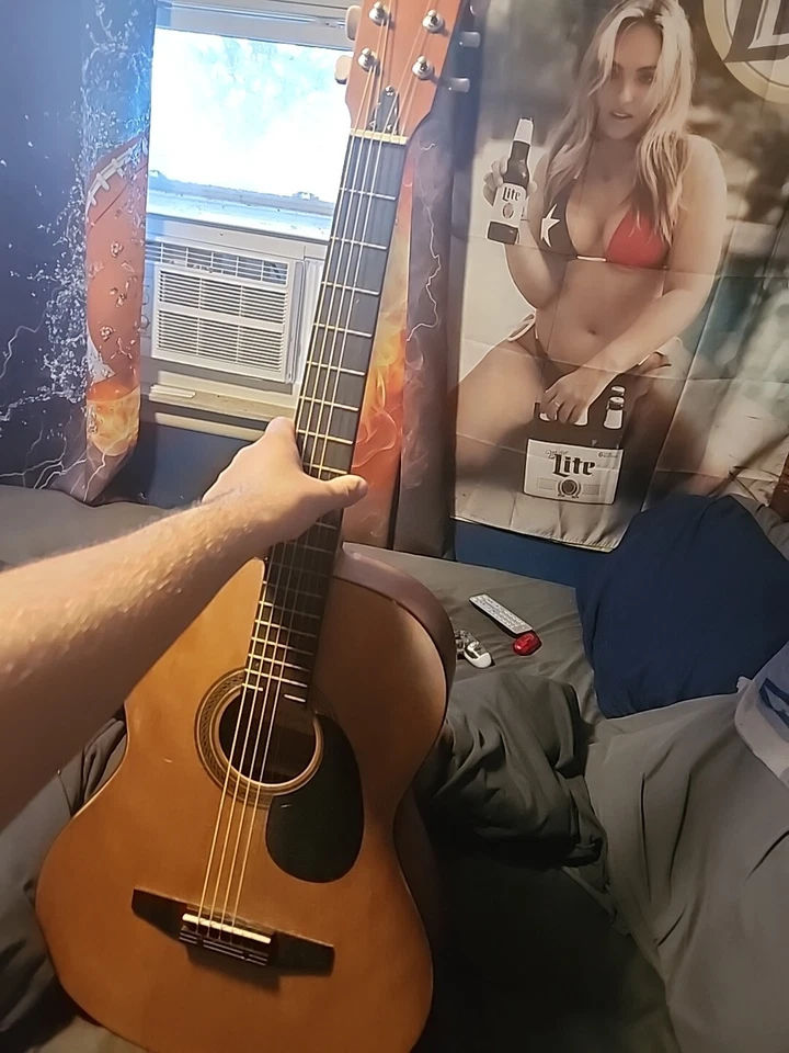 Guitarra Foto 4 de 4