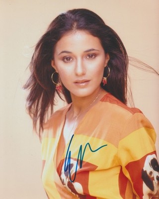 SUPERMAN & LOIS / ENTOURAGE AUTOGRAMM #EMMANUELLE CHRIQUI# +  UACC COA !!!