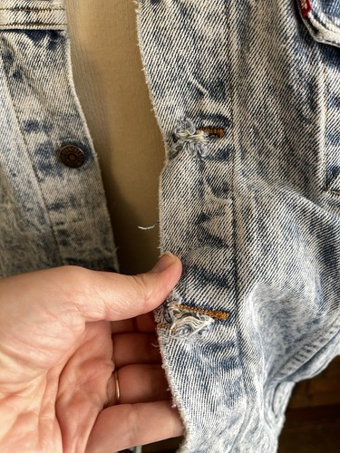 Levi's Men's 70507 Vintage 80s Acid Wash Trucker Denim Jacket Size XL - Picture 2 of 11