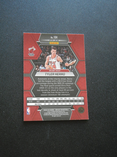 2022-23 Mosaic Red Wave #104 Tyler Herro Miami Heat - Bild 2 von 3