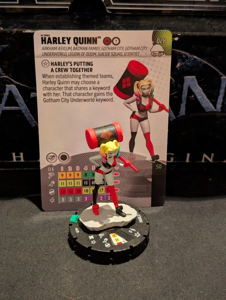 DC Heroclix Harley Quinn #028 w/ Card Notorious Set - Image 1 of 1