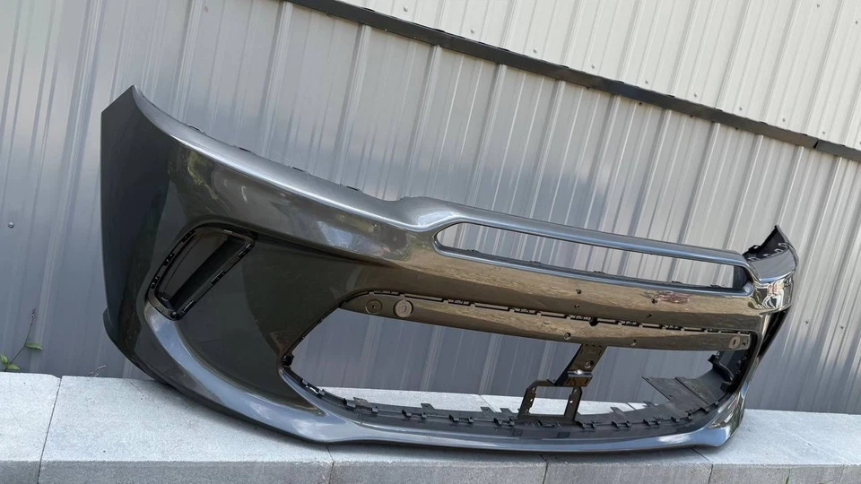 ‼️NO SHIPPING ‼️ DODGE HORNET GRAY 2023 2024 2025 ORIGINAL FRONT BUMPER - Image 3 of 3