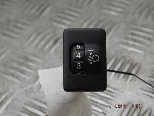 Interruptor de faros Toyota Avensis (montado en el tablero) 2009-2019D