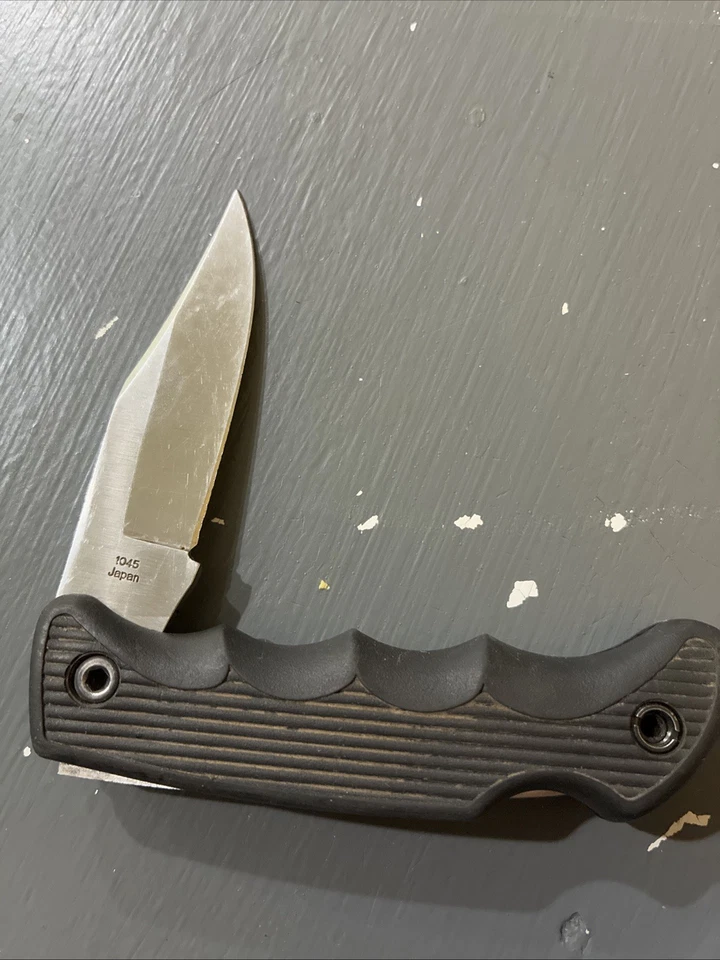 Navaja de bolsillo plegable vintage Kershaw Black Colt 1045 Japón y funda de nailon negra Foto 2 de 4