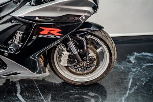 2018 Suzuki GSX-R - Picture 4 of 14