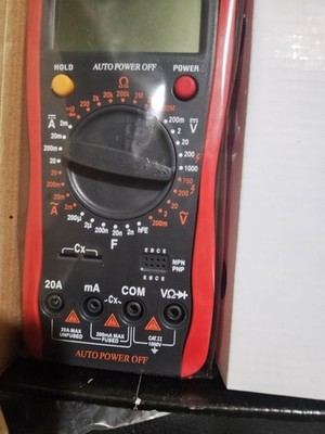 Circuit Specialists CSI2010 Digital Multimeter Handheld CAT II Auto Power Off