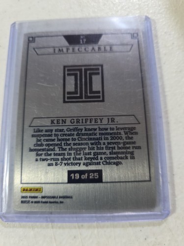 2025 Panini Impeccabile - Stainless Stars Ken Griffey Jr #19/25 Made Rare - Foto 2 di 2