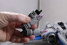 LEGO Star Wars: Resistance X-Wing Fighter (75149) - INCOMPLETE Parts Lot