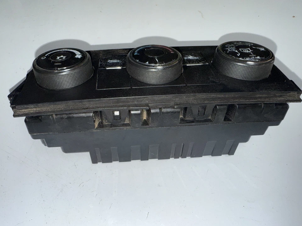 Panel de control de climatización ACDelco GM equipo original 15-74000 Foto 4 de 4