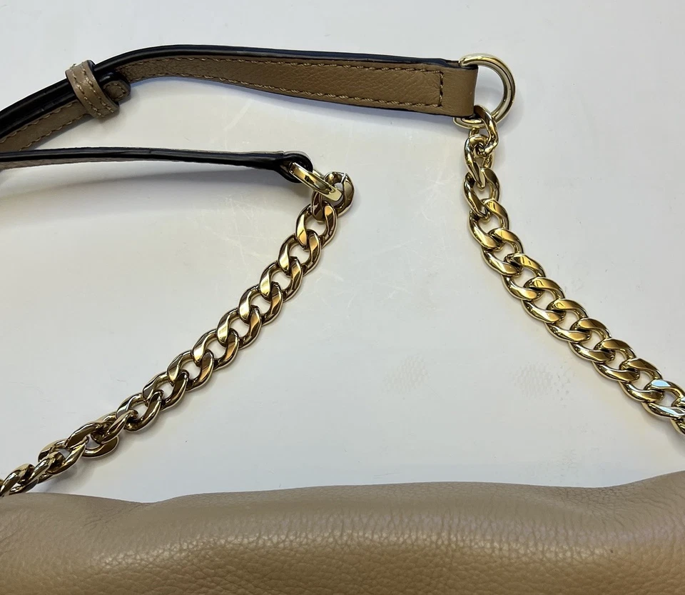 Michael Kors - Bolso sin asas bandolera Bedford doble refuerzo cuero tostado Foto 4 de 4