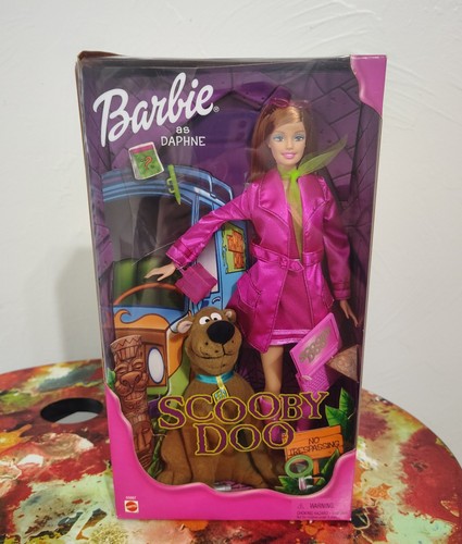 2001 Barbie Scooby-Doo Spooky Island Barbie Daphne Blake Fashion Doll Neu NRFB