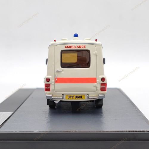 MATRIX 1/43 Herbert Lomas Range Rover Somerset Ambulance Service Beige Resin Car - Picture 7 of 8