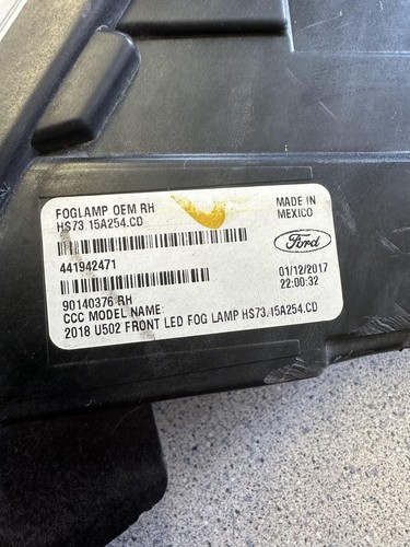 2018-2019 FORD EXPLORER LEFT(DRIVER) SIDE FOG LIGHT LED OEM - Picture 6 of 8