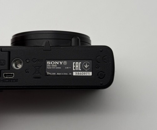 Sony DSC-HX60 Schwarz - Kompakte Digitalkamera - 20.4 MP - Getestet - Bild 19 von 19