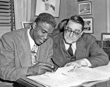 JACKIE ROBINSON and BRANCH RICKEY Glossy 8x10 Photo 1950 Dodgers Contract Print