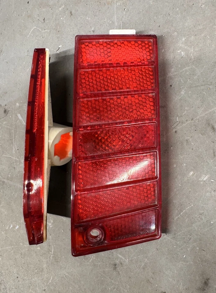 Chevy Caprice 1979 clásico cuarto 1/4 panel luz marcador señal de giro lámpara lente Foto 2 de 4