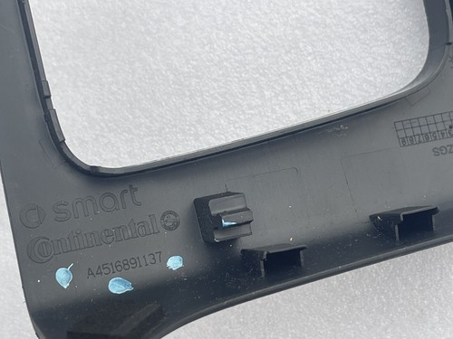 Smart ForTwo 451 Radioblende Abdeckblende Blende Radiorahmen A4516891137 Orig - Bild 3 von 3