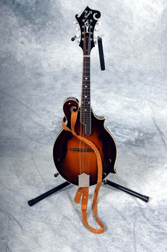 LAKOTA LEATHERS Braided Elk Leather Mandolin- Ukulele Straps TAN - Picture 2 of 2
