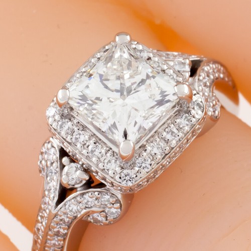 Platinum Princess Diamond Solitaire Ring w/ Accents Center 1.50 Ct Size 5.5 - 第 3/6 張圖片