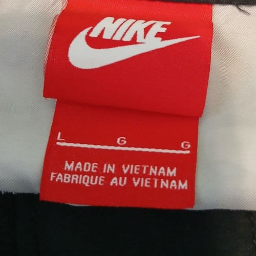 Nike Camo Swim Trunks w/ Side Zipper Pocket Boys Size Large - Picture 3 of 4