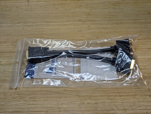 STARTECH DMS-59 TO DUAL-DVI 8" ADAPTER NEW (3393) - Bild 2 von 3