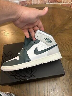 Nike Air Jordan 1 Mid SE Oxidized Green White Sail FQ7720 Nike Air Jordan 1 Mid SE Oxidized Green White Sail FQ7720