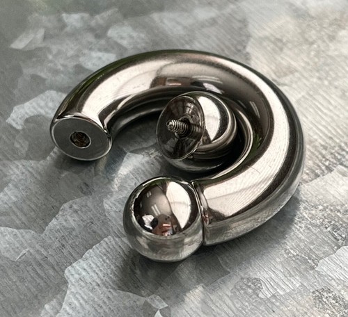 1pc Surgical Steel Circular Horseshoe Barbell with Ball Lip Septum 18G thru 00g - Picture 5 of 7