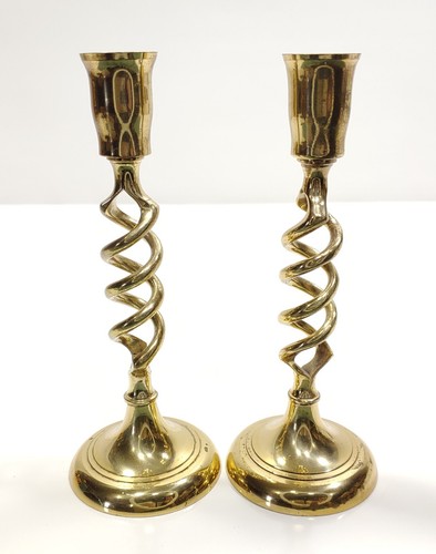 Twisted Brass Candlestick Holders India Set Of Two Swirl 7 1/2” - Picture 2 of 4