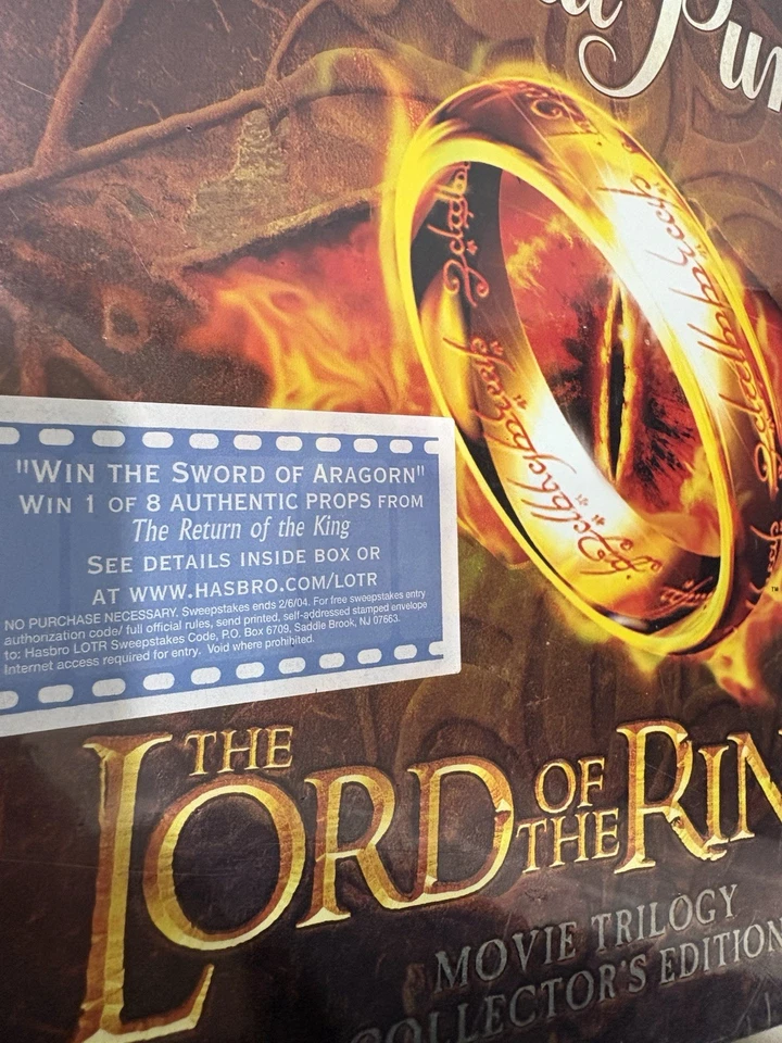 Trivial Pursuit LORD OF THE RINGS Movie Trilogy Collector Edition Game SEALED - Image 2 of 4